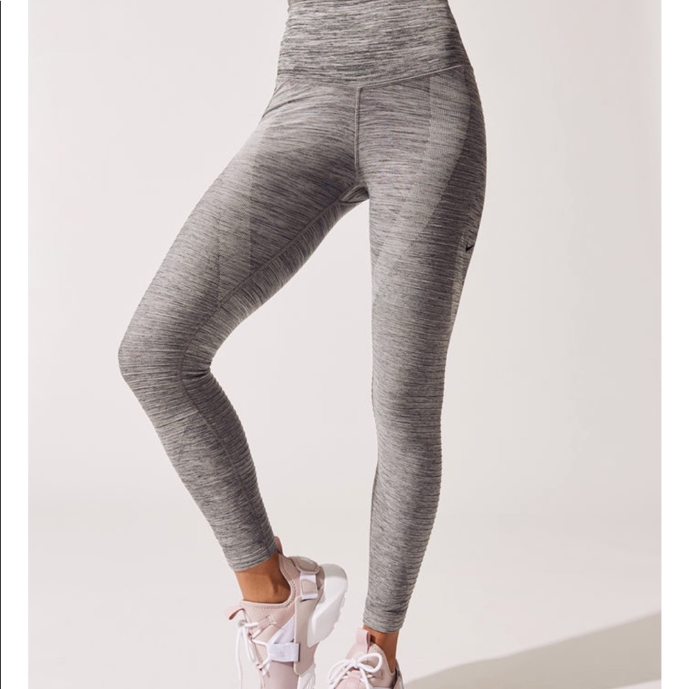 Nike Power Sculpt Training Tight